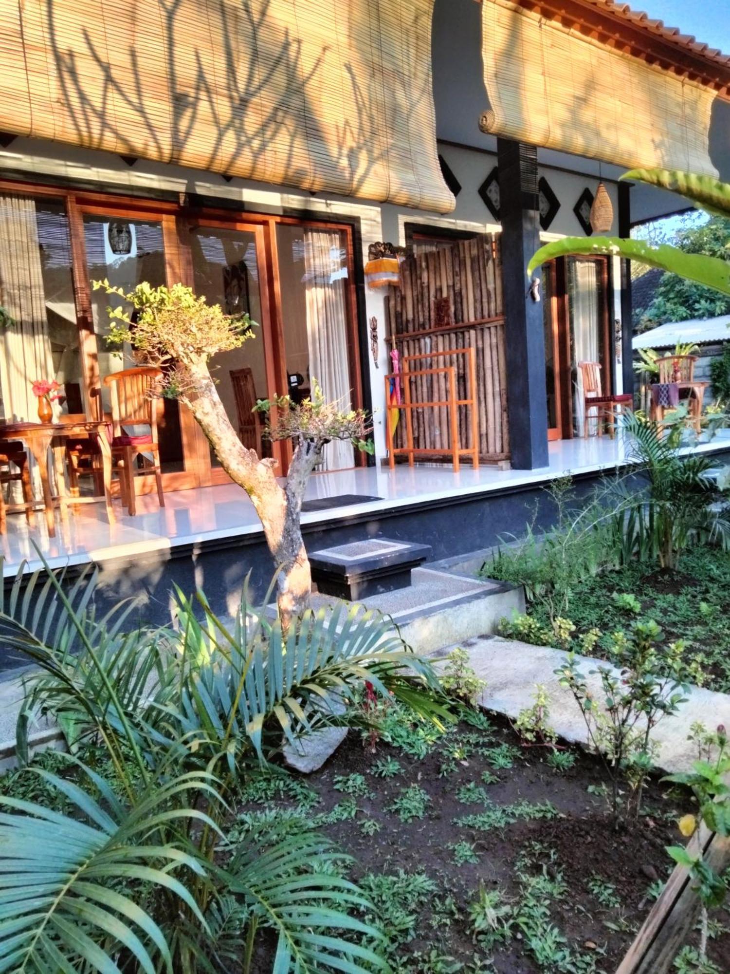 Buntera Homestay Sidemen Exterior foto